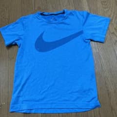 NIKE ドライTシャツのサムネイル