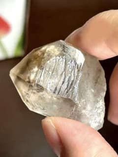 ナミビア産 茶色ナノ入り水晶 水胆路 レインボー 高透明 鉱物標本 天然