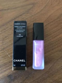 CHANEL アイシャドウのサムネイル