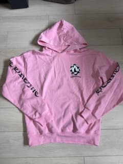 ギ*ア様 CHROME HEARTS matty boy パーカー ピンク ギ*ア様 CHROME HEARTS matty boy パーカー ピンク - メルカリ