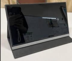 ポータブル、モバイルモニター 15.6インチ 4kのサムネイル