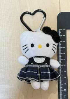 ハローキティ ぬいぐるみ カラビナ付きのサムネイル