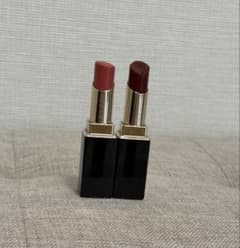 SUQQU モイスチャー グレイズ リップスティック 2本セット（ケース付）のサムネイル