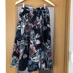 花柄 ロングスカート レイカズンのサムネイル