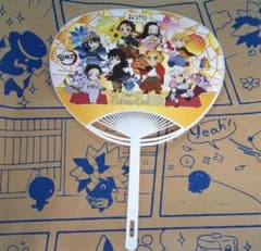 ニジゲンノモリ　鬼滅の刃　期間限定　うちわのサムネイル