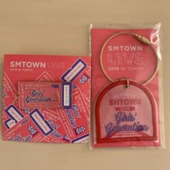 SM TOWN LIVE 2019 IN TOKYOのサムネイル