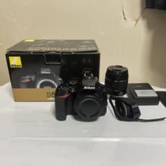 Nikon D5600 18mm-55mm VR Kitのサムネイル