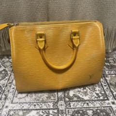 ルイヴィトン エピ ハンドバッグ　正規品のサムネイル