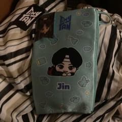 BTS エクストラマルチポーチ　Jinのサムネイル