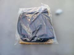 UDトラックス プレミアムシートカバー（BISベルトインシート専用） 未使用品のサムネイル