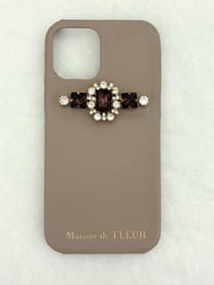 Maison de FLEUR ビジュー付き iPhoneケースのサムネイル