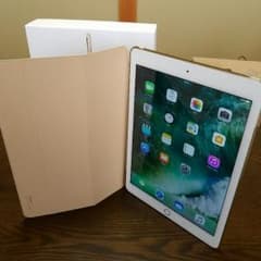 iPad Air 2 Wi-Fiモデル 64GB MH182J/A [ゴールド]のサムネイル