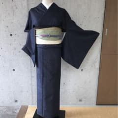 東京ますいわ屋】紬お着物 波柄 袷 - メルカリ