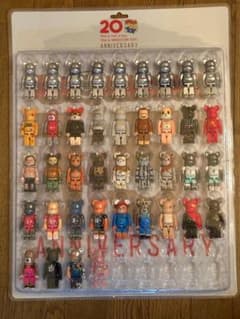⑤ 【美品】 ベアブリック40体 まとめ売り、収納ケース、MEDICOM TOY 