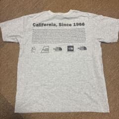 よ*ぴ様 The North Face グレー Tシャツ　サイズMのサムネイル