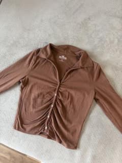 HOLLISTER ホリスター レディース 長袖トップス ブラウン シャーリングのサムネイル