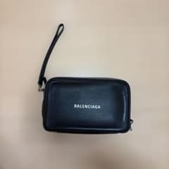 BALENCIAGA バレンシアガ クラッチバッグ ブラックのサムネイル