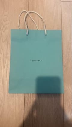 Tiffany & Co. ショッピングバッグ ティファニーブルーのサムネイル