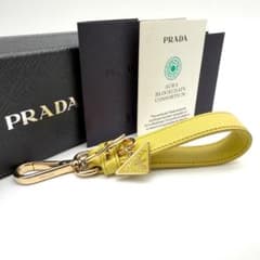 極美品 RFID付】 PRADA サフィアーノレザー キーリング キーホルダー
