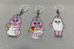 おぱんちゅうさぎのキーホルダーのサムネイル