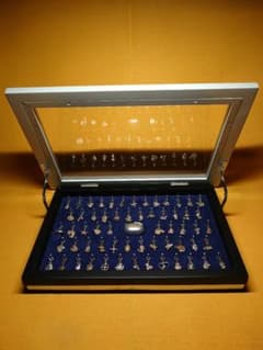 美品】ハローキティ アクセサリー 置物 インテリア 工芸品 美術品