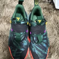 adidas トレイヤング1のサムネイル