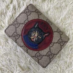 GUCCI アニマリエ　ミスティックキャット  GGスプリーム　二つ折り財布のサムネイル