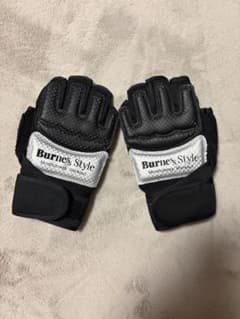 ほぼ新品 Burne's Style グローブ M、靴Mセット Burnes Style グローブ・シューズセット Mサイズ - メルカリ