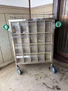台車 与薬車 40人用 収納 - メルカリ