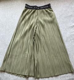 ワイドパンツ  女の子　120サイズのサムネイル