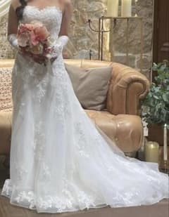 【値下げ】YNS wedding ウエディングドレス レース Aライン 9号のサムネイル