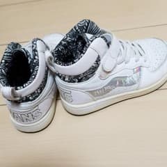 れるる様専用。VANS 17cm スニーカーのサムネイル