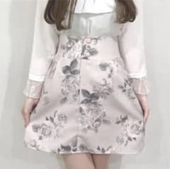 evelyn 花柄 スカートのサムネイル