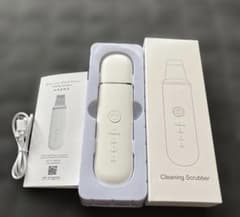 新品未使用　ジェイエステ　 クリーニングスクラバのサムネイル
