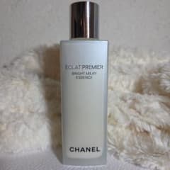 CHANEL エクラ プルミエ ブライト ミルキー エッセンスのサムネイル