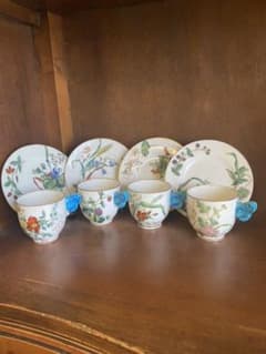 レア！1860年代バタフライハンドルティーカップ＆ソーサー4客セットのサムネイル