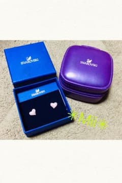 華奈様専用★スワロフスキー ピアスのサムネイル