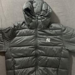 MLB New York Yankees 中綿ジャケット ブラックのサムネイル