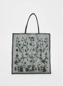 ZARA 刺繍入り布製バッグ【新品】のサムネイル