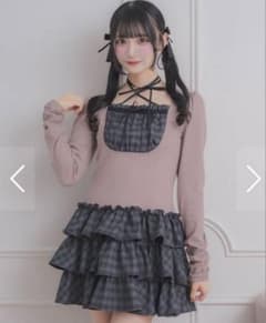 pium ラウンドフリルティアードリブワンピース - メルカリ