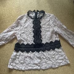 ZARA レース切り替え 長袖ブラウス ベージュ×ブラックのサムネイル