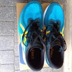 asics　MAGICSPEEDのサムネイル