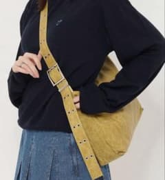 TINA:JOJUN ダブル　バックルバッグ　マスタードのサムネイル