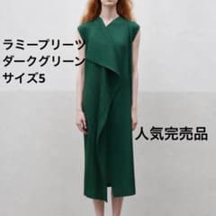プリーツプリーズ ラミープリーツ darkgreen 5 ワンピース マンスリー 