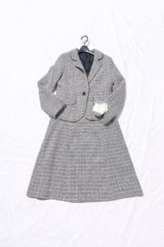 レディース　セットアップ、ツイードジャケット、スカート　卒業、入学式などのサムネイル