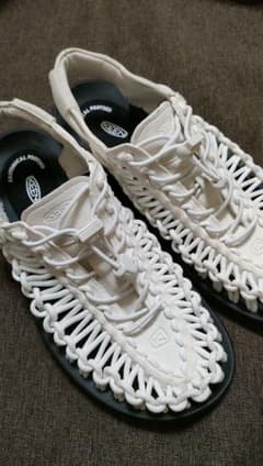 KEEN キーン ユニーク サンダル 25cmのサムネイル