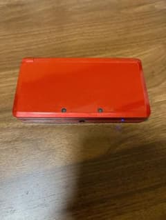 ニンテンドー3ds 本体　レッドのサムネイル