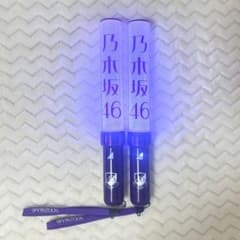 乃木坂46 ペンライト 2本セット - メルカリ