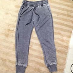 ビジュー付きスェットパンツのサムネイル