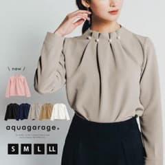 値下げ中！新品未使用✩タグ付き  aquagarage パールネックブラウスのサムネイル